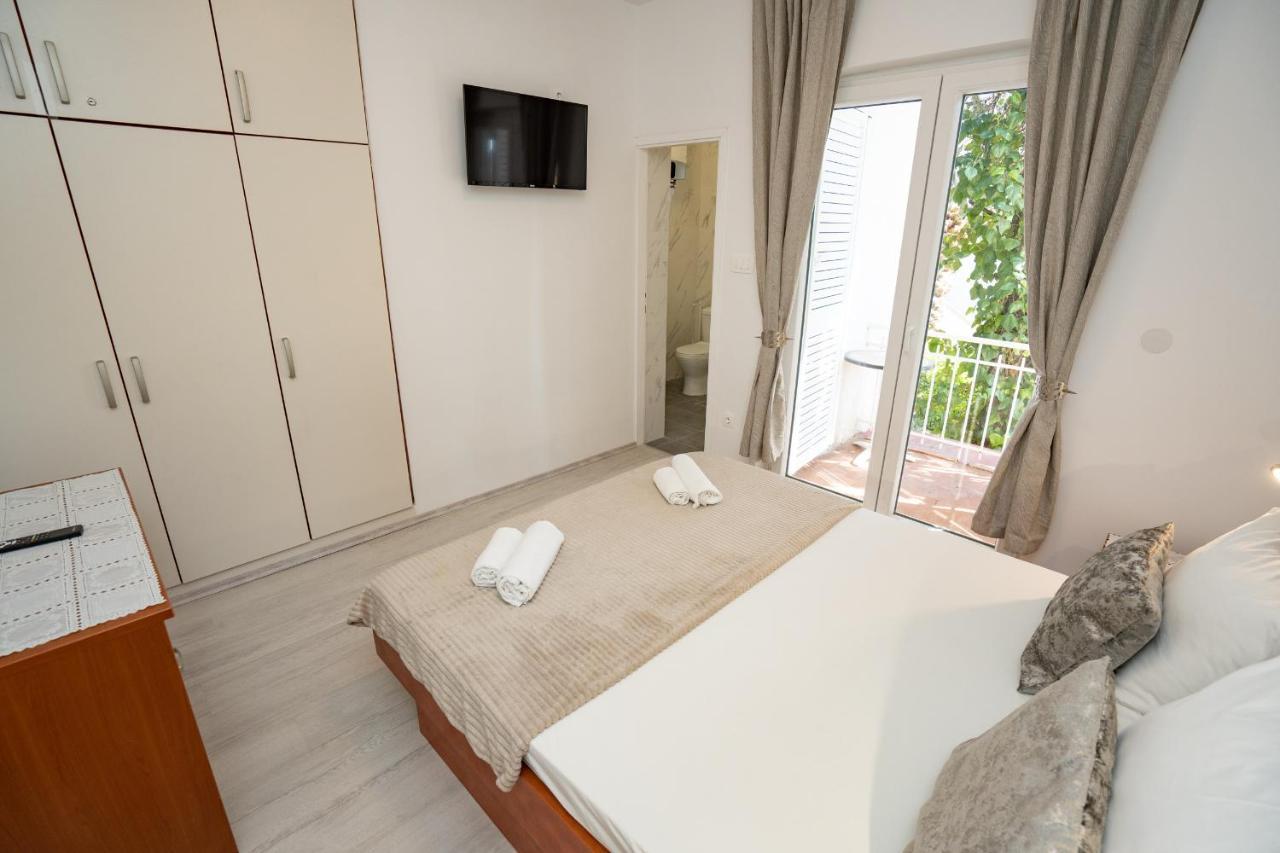 Rooms Magnolia With Pool Novalja Ngoại thất bức ảnh