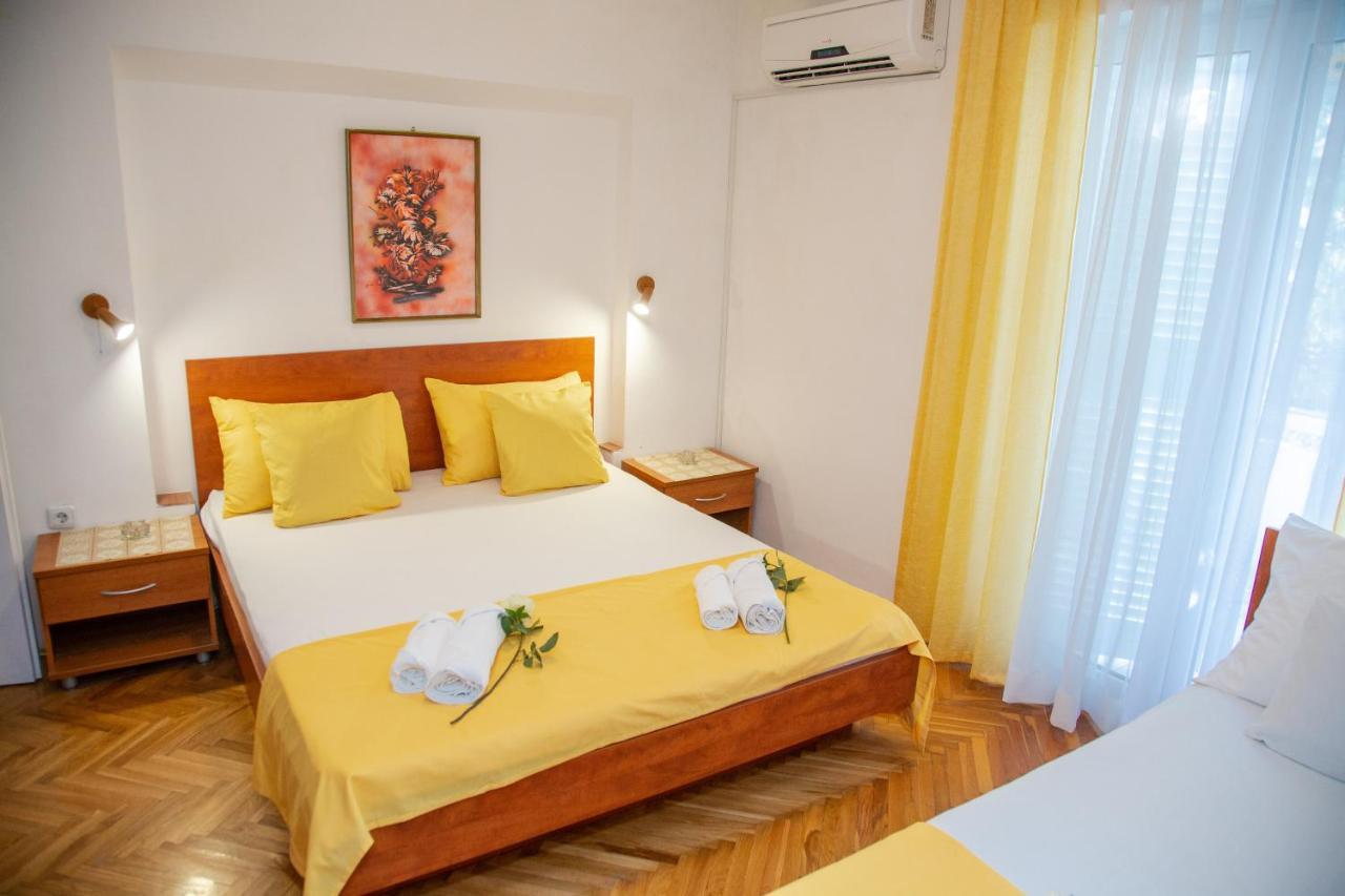 Rooms Magnolia With Pool Novalja Ngoại thất bức ảnh